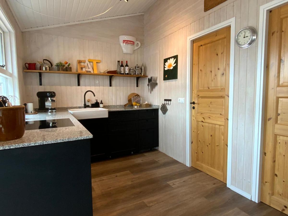 Bakkakot Lake Side Lodge Selfoss Buitenkant foto