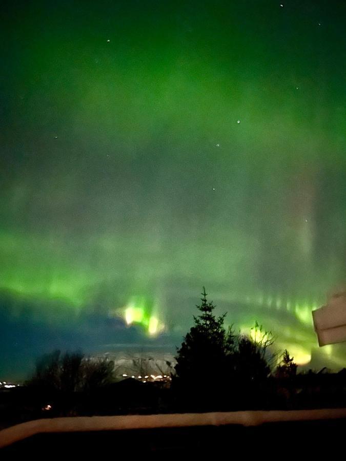 Bakkakot Lake Side Lodge Selfoss Buitenkant foto